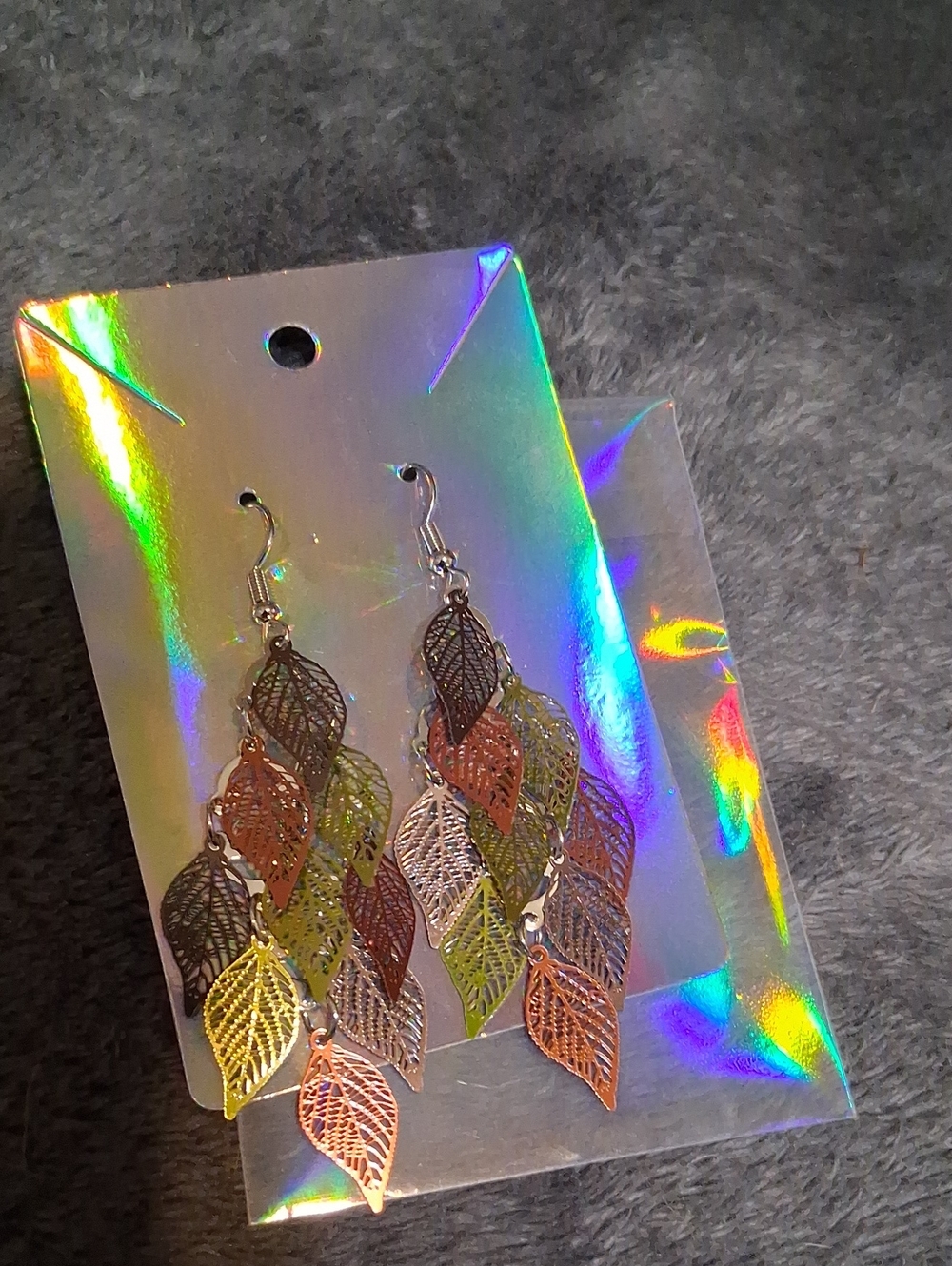 $8 Each Or Bundle 5/$20 Brown & Green Leaf Dangle Earrings - Picture 5 of 12